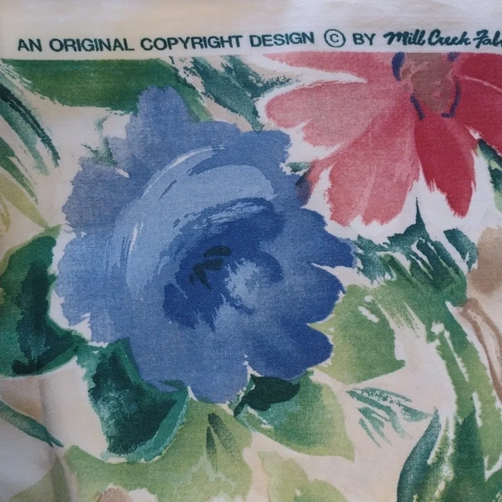 Vintage Mills Creek Fabrics Party Time Large Floral Chintz Scotchgard 5 Yards